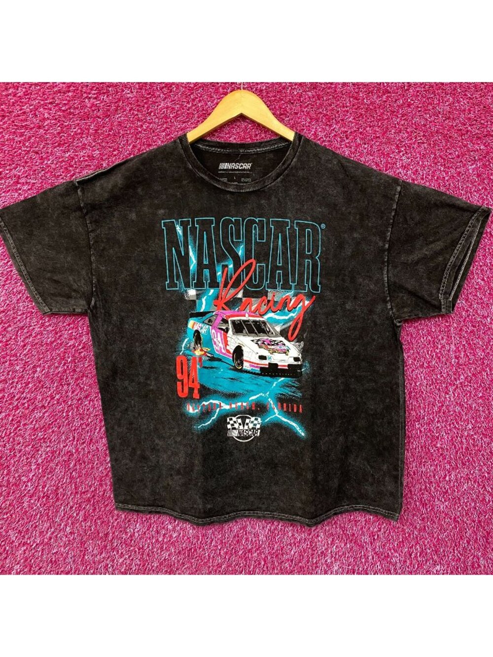 Nascar Racing When Lightning Strikes tshirt size Large